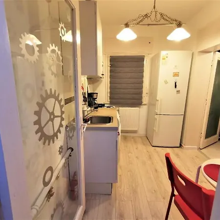 Luxury Piata Universitate Old Town בוקרשט